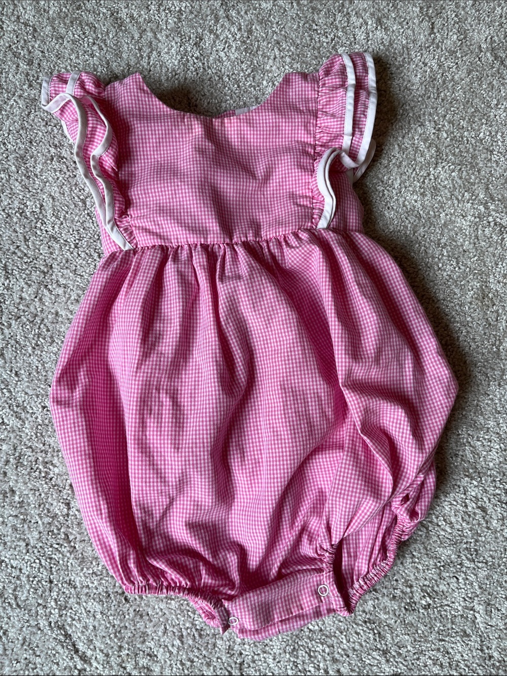 Krewe pink gingham bubble